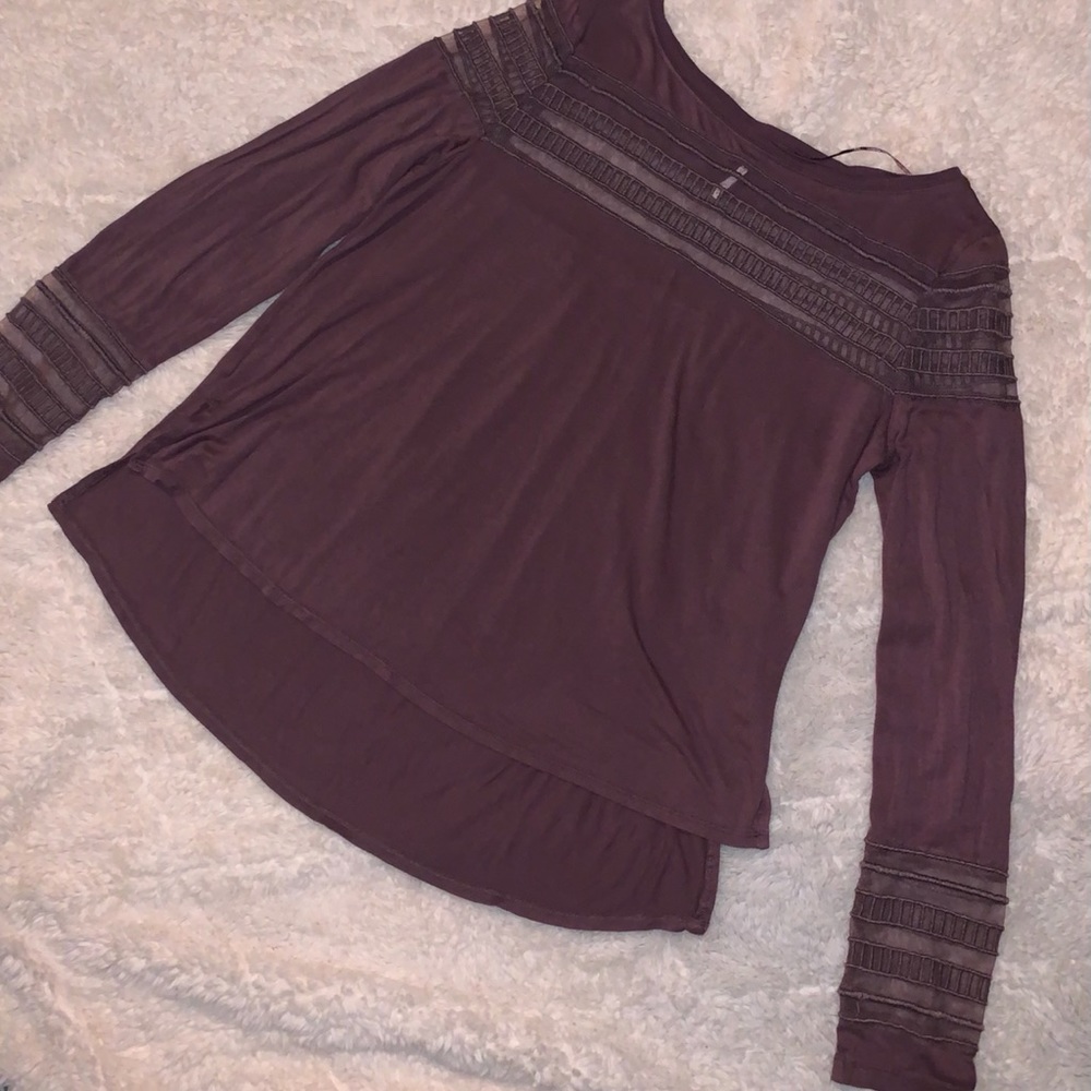Free People Med top. BNWOT!!